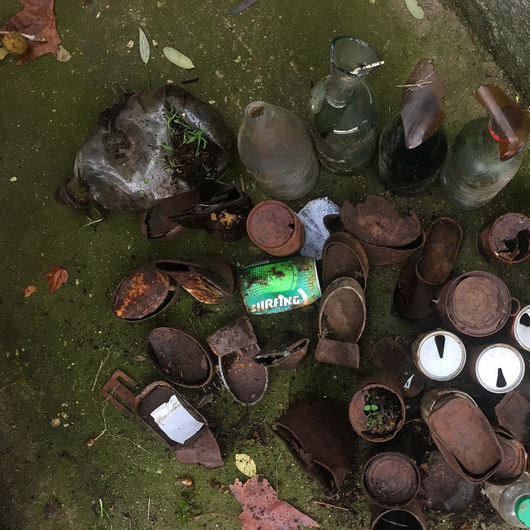 el monte está lleno de esto. 
hoy, de enrisque, con @cacaman_recoge_caca